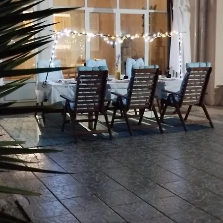 L'arche De Jo 住宿加早餐酒店